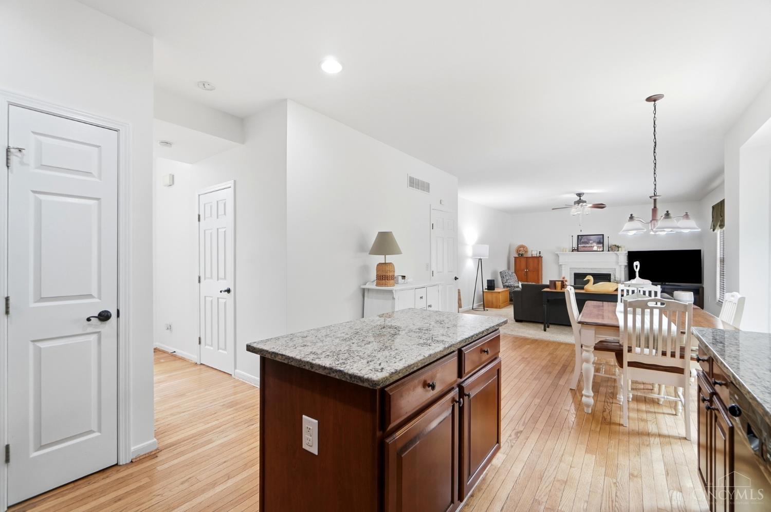 1030 Westchester Way Property Photo 19