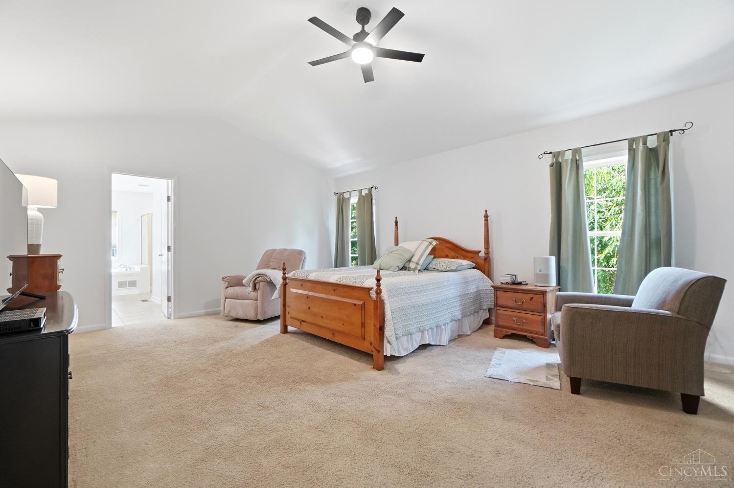 1030 Westchester Way Property Photo 33