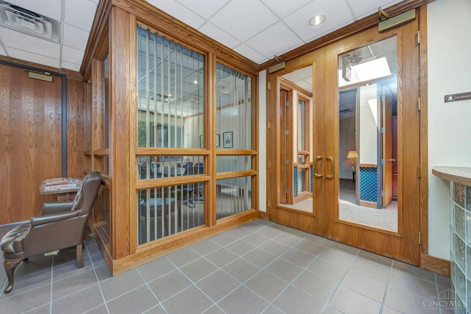 246 High Street Property Photo 7