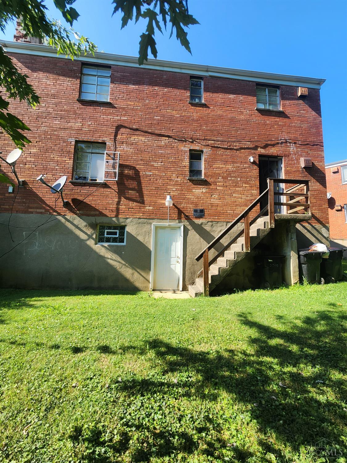 2505 Flanigan Circle Property Photo 2