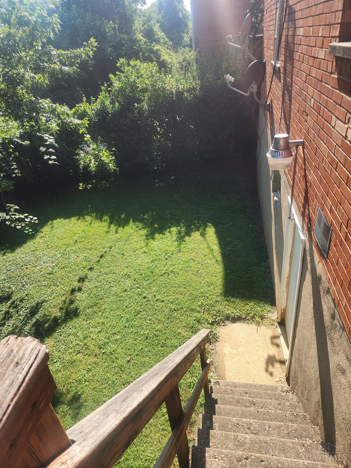 2505 Flanigan Circle Property Photo 4