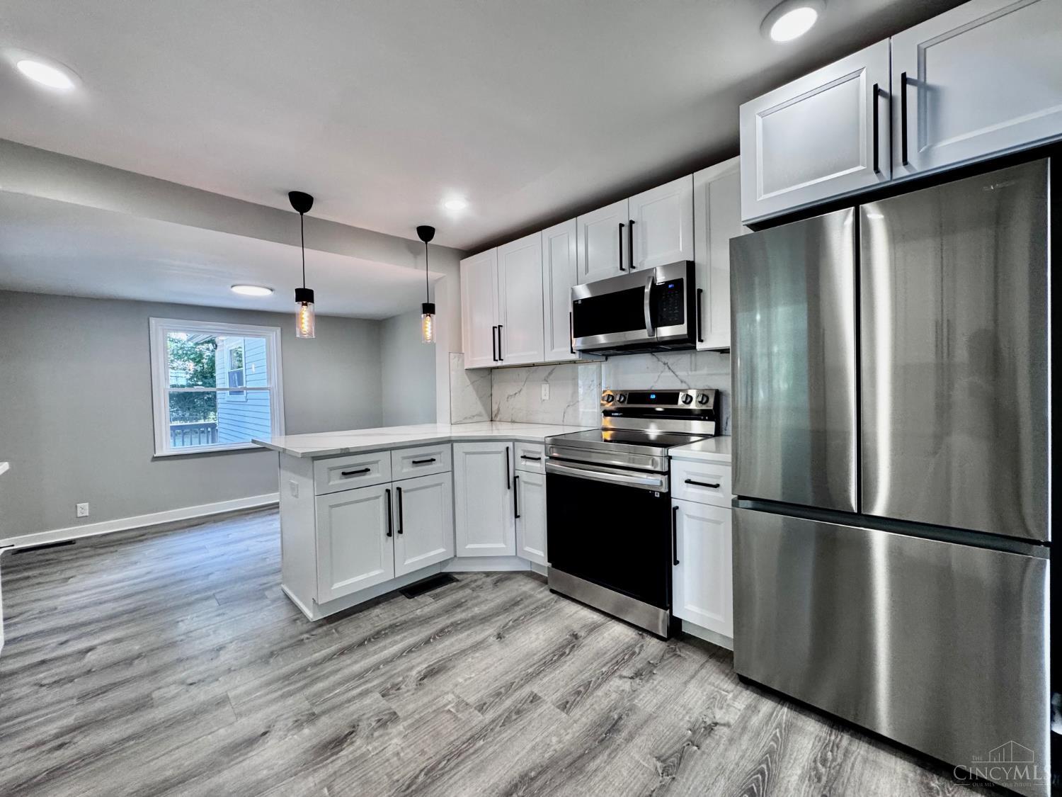 4213 Webster Avenue Property Photo 15