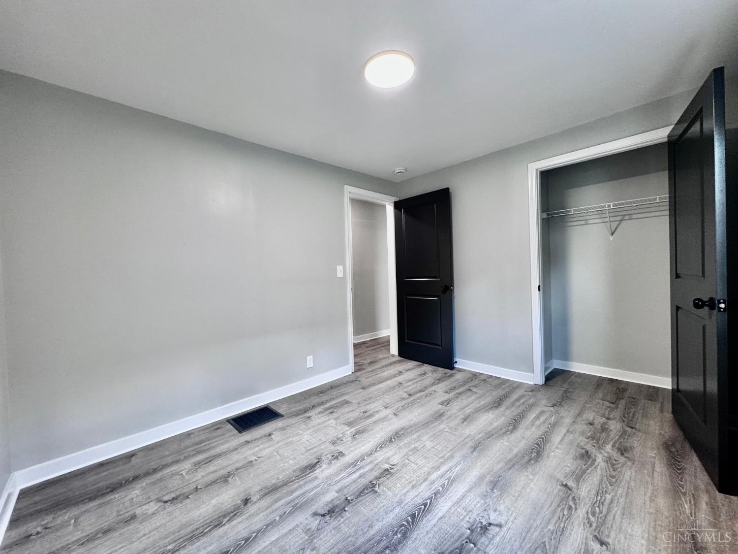 4213 Webster Avenue Property Photo 37