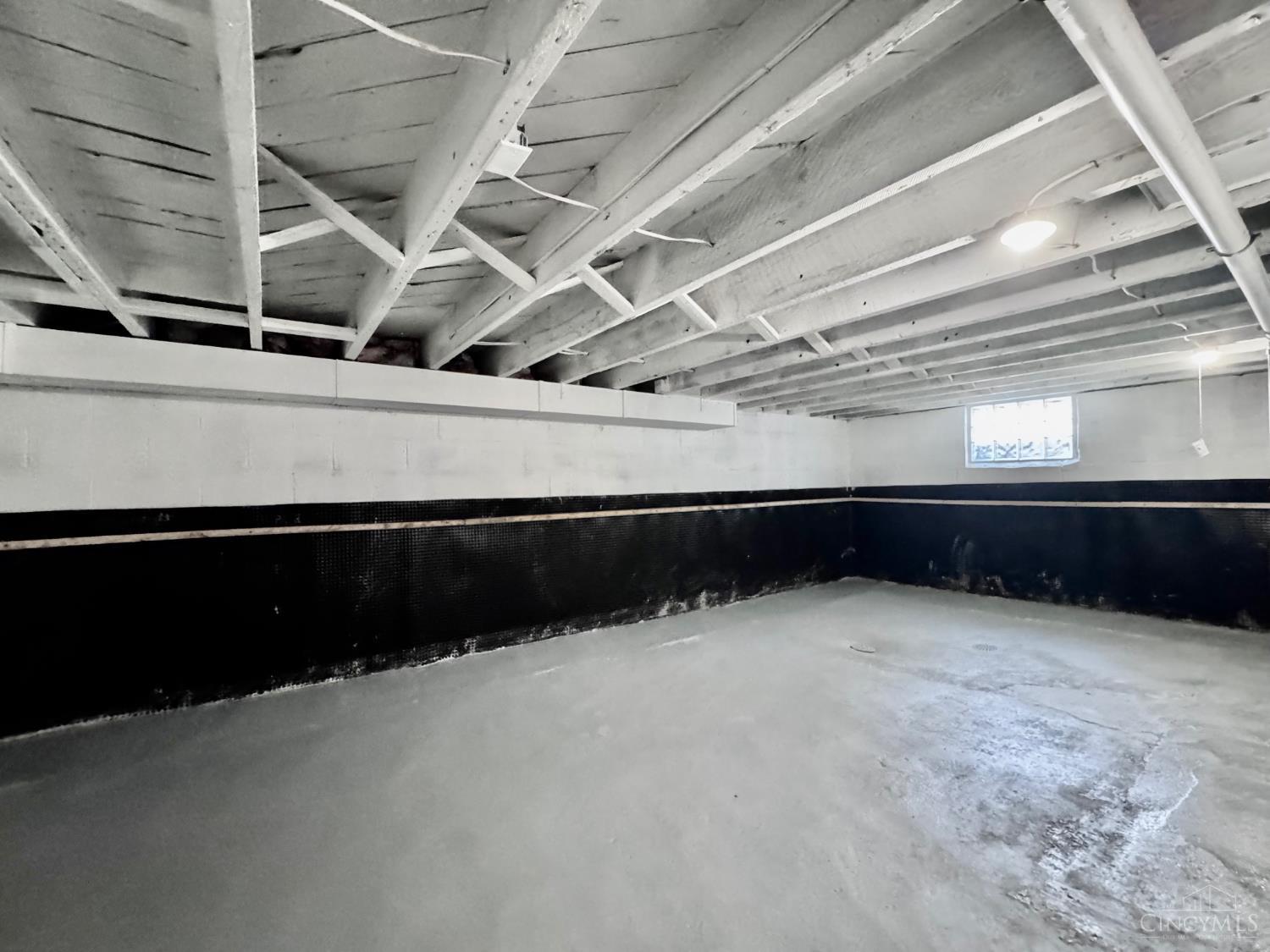 4213 Webster Avenue Property Photo 43