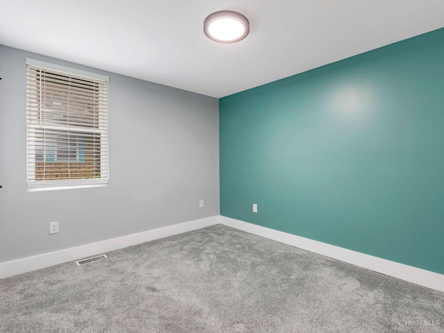 5520 Davies Place Property Photo 14