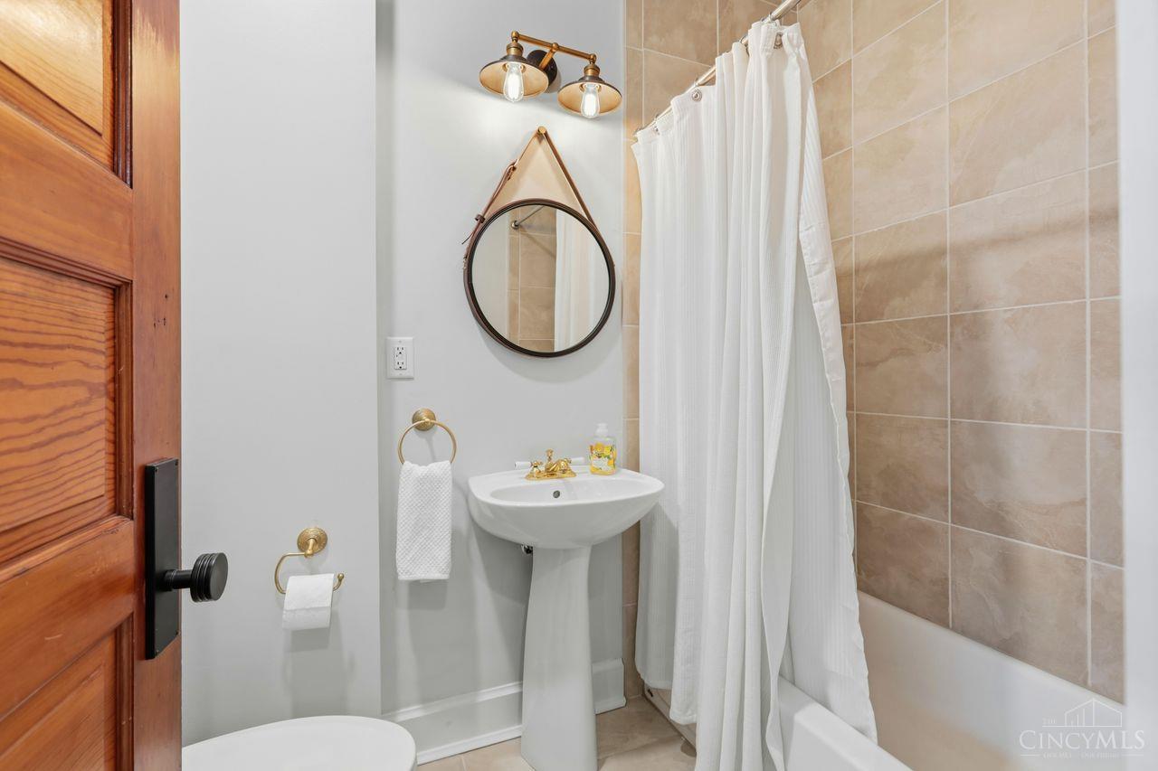 2356 Park Avenue Property Photo 14