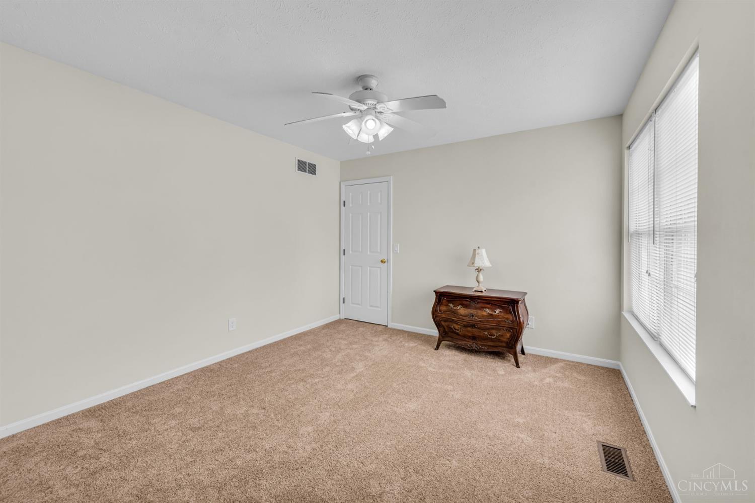 685 Linn Court Property Photo 32