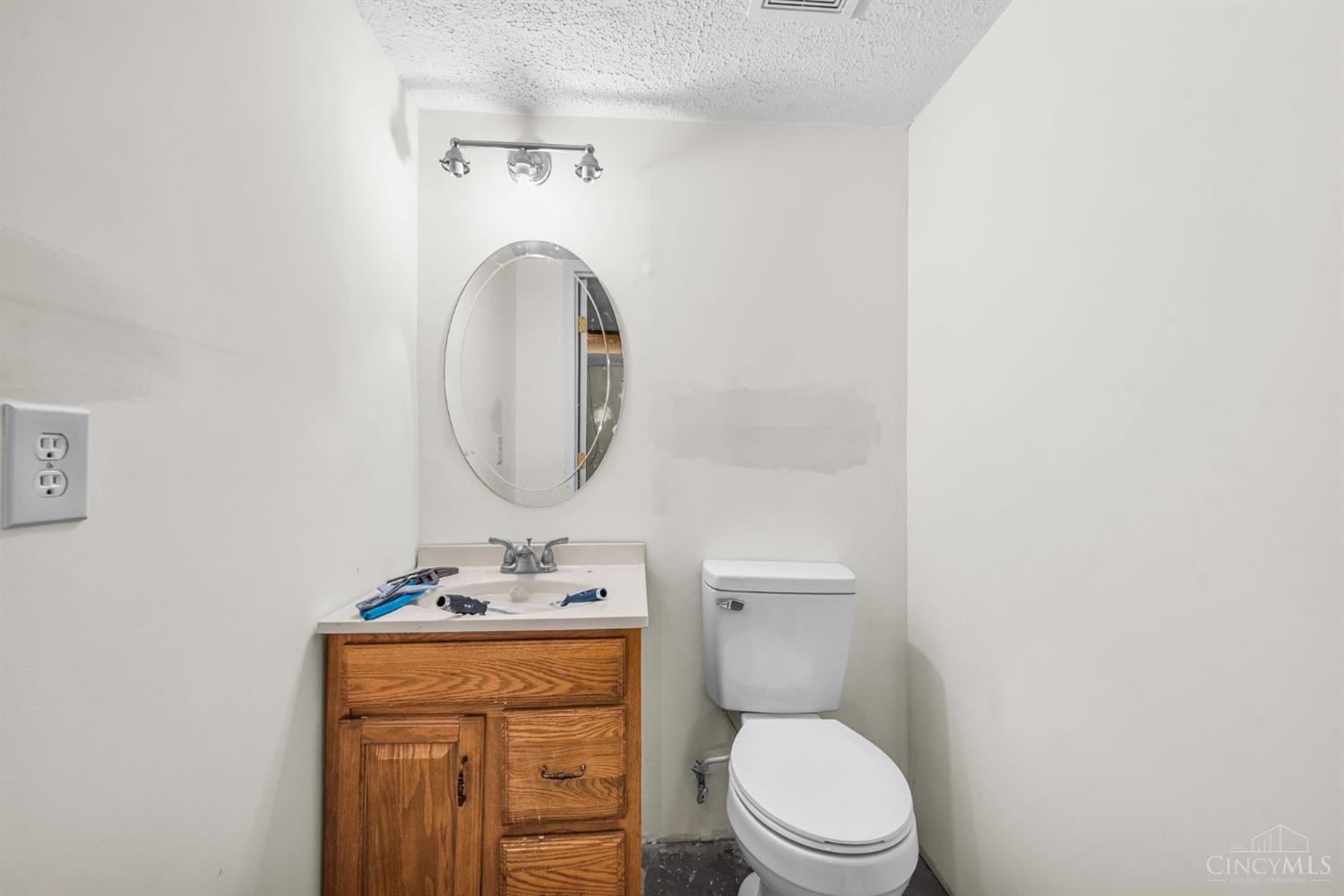 685 Linn Court Property Photo 40