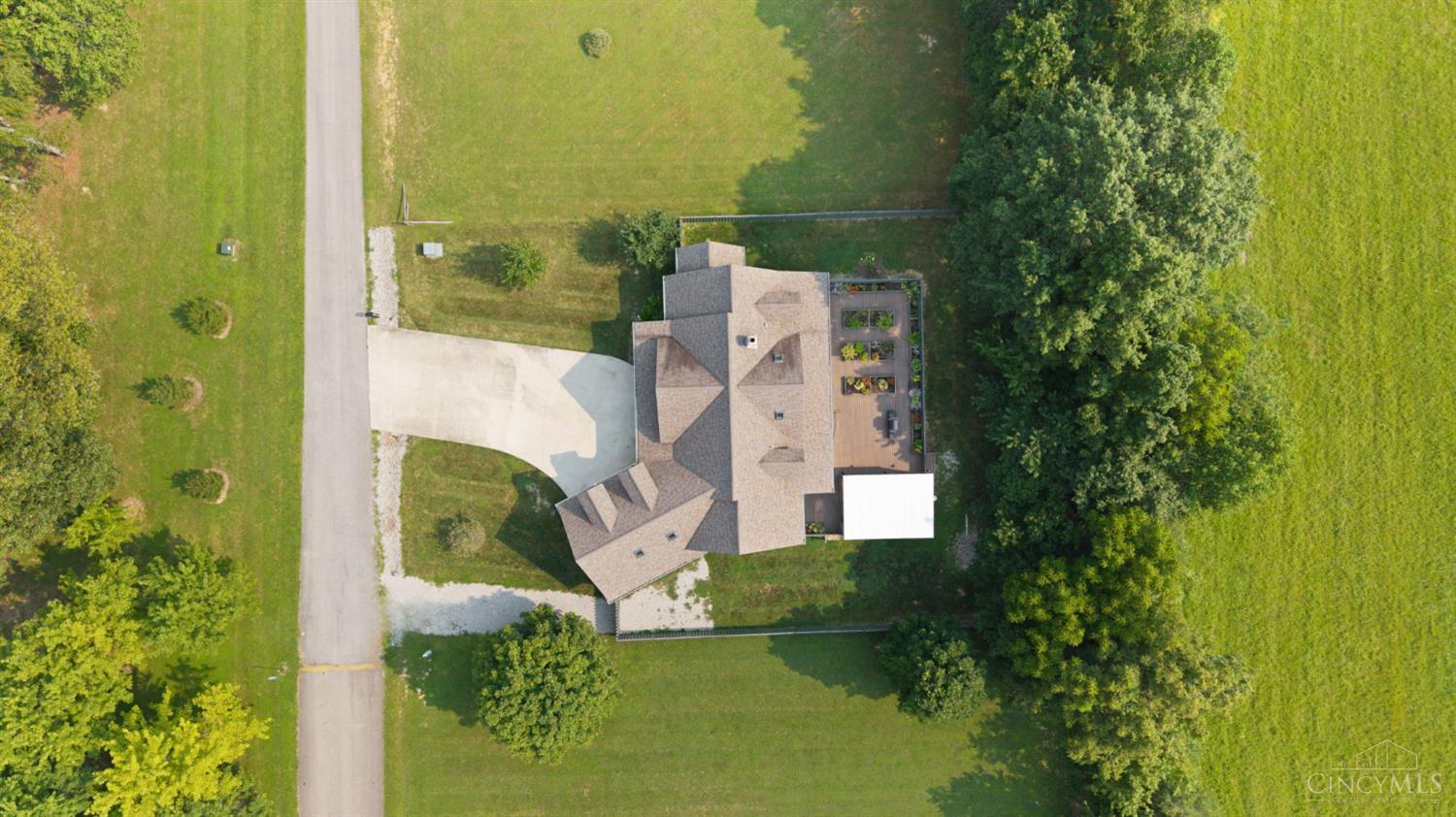 421 Shaker Run Road Property Photo 2