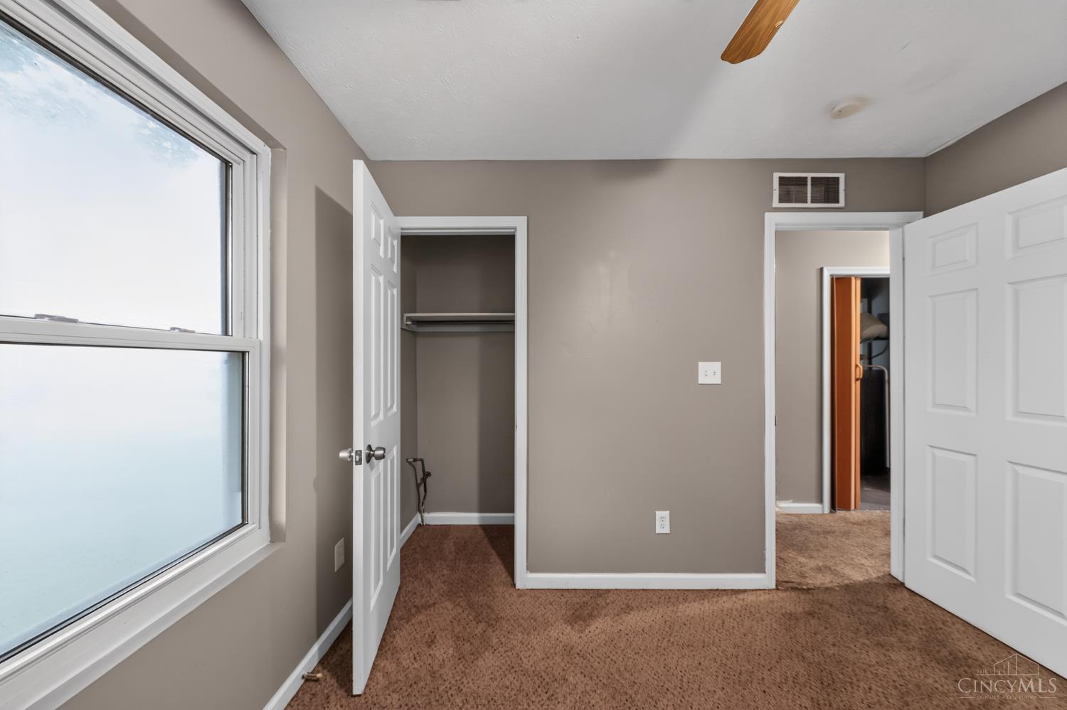 6431 Betts Avenue Property Photo 15