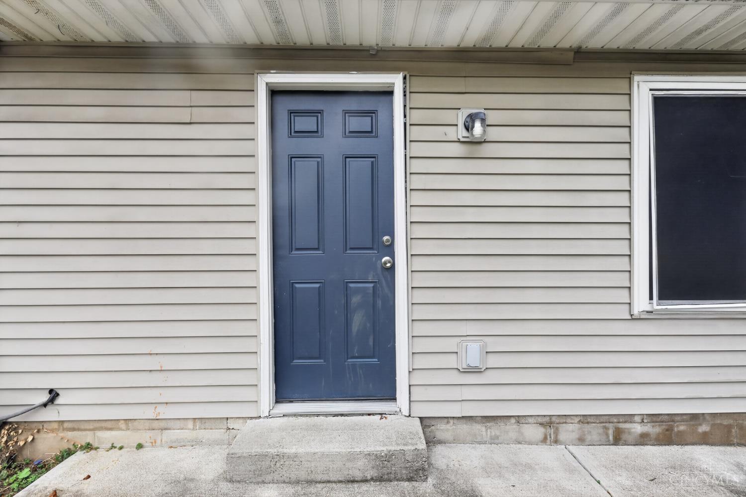 6431 Betts Avenue Property Photo 29