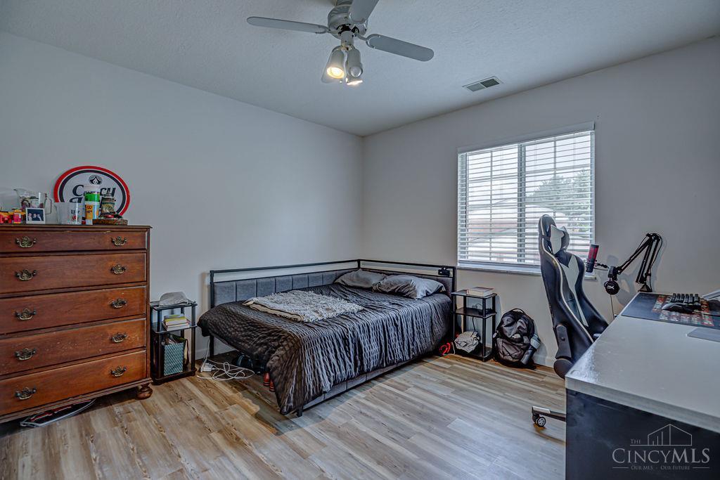 5352 Werk Road Property Photo 18