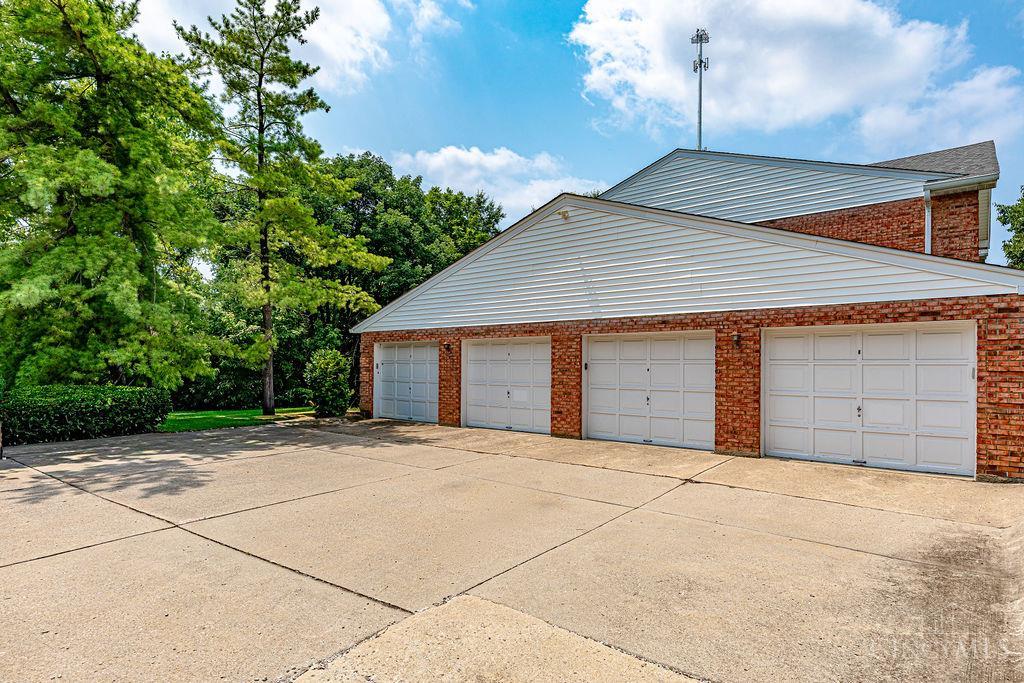 5352 Werk Road Property Photo 23