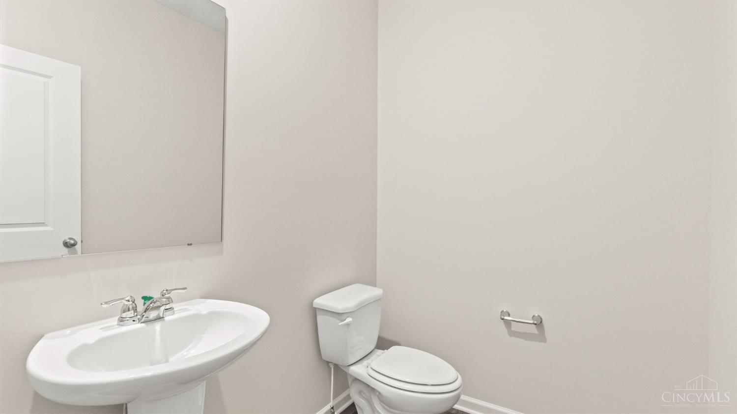 1888356 Property Photo 11