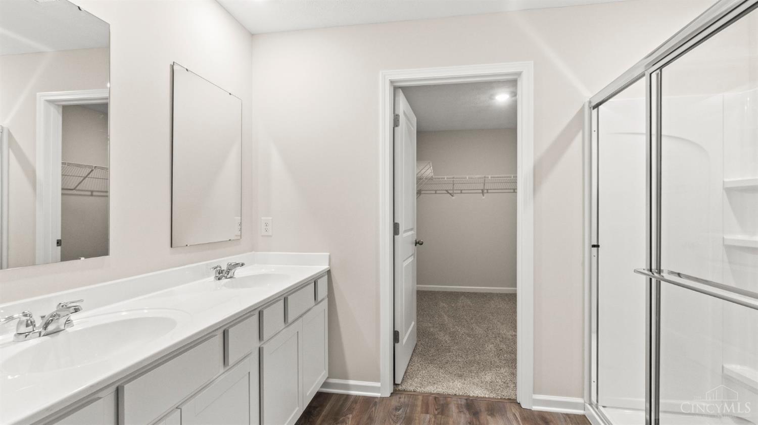 1888356 Property Photo 24