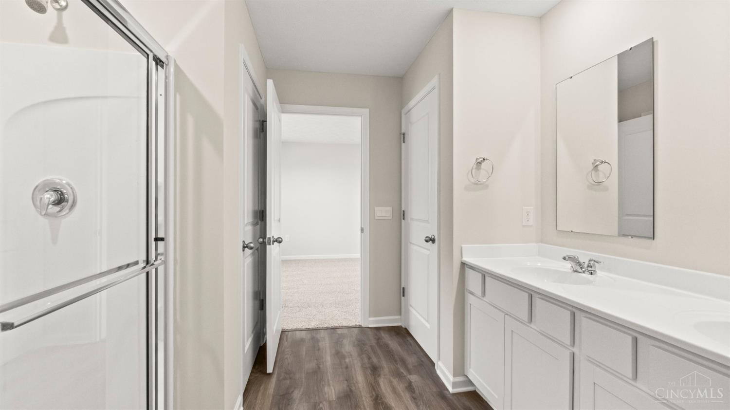 1888356 Property Photo 28