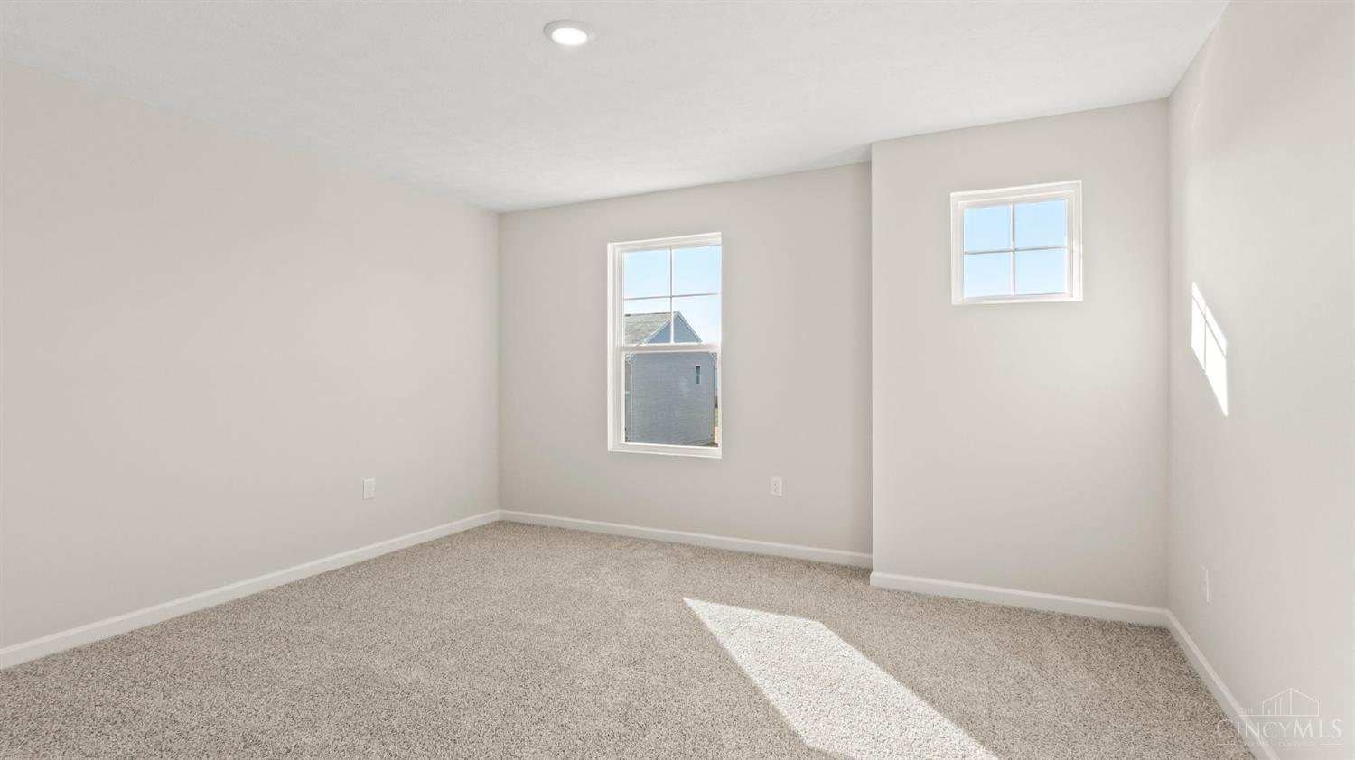 1888356 Property Photo 29