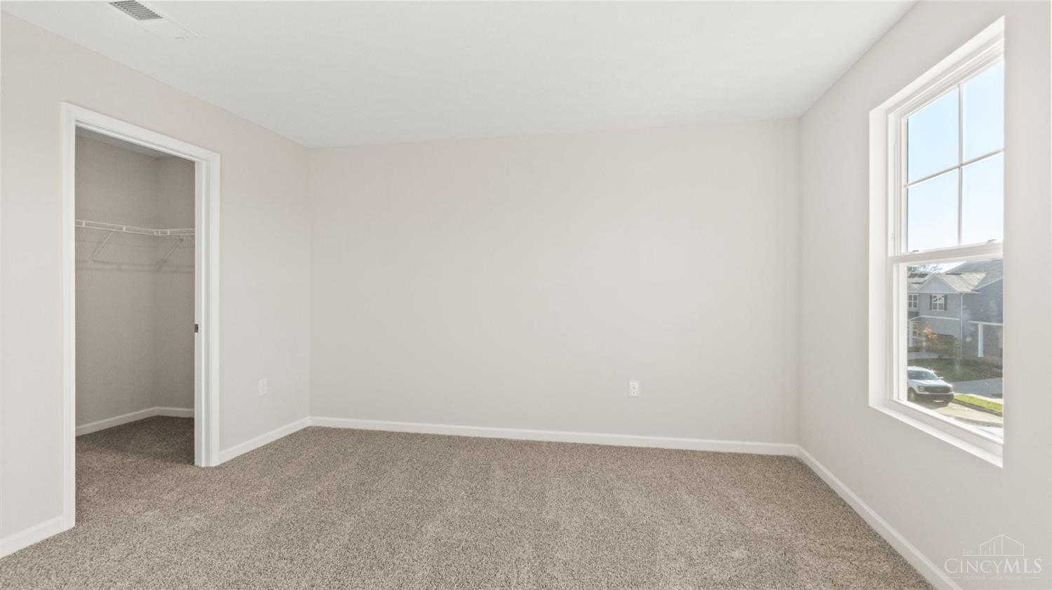 1888356 Property Photo 30