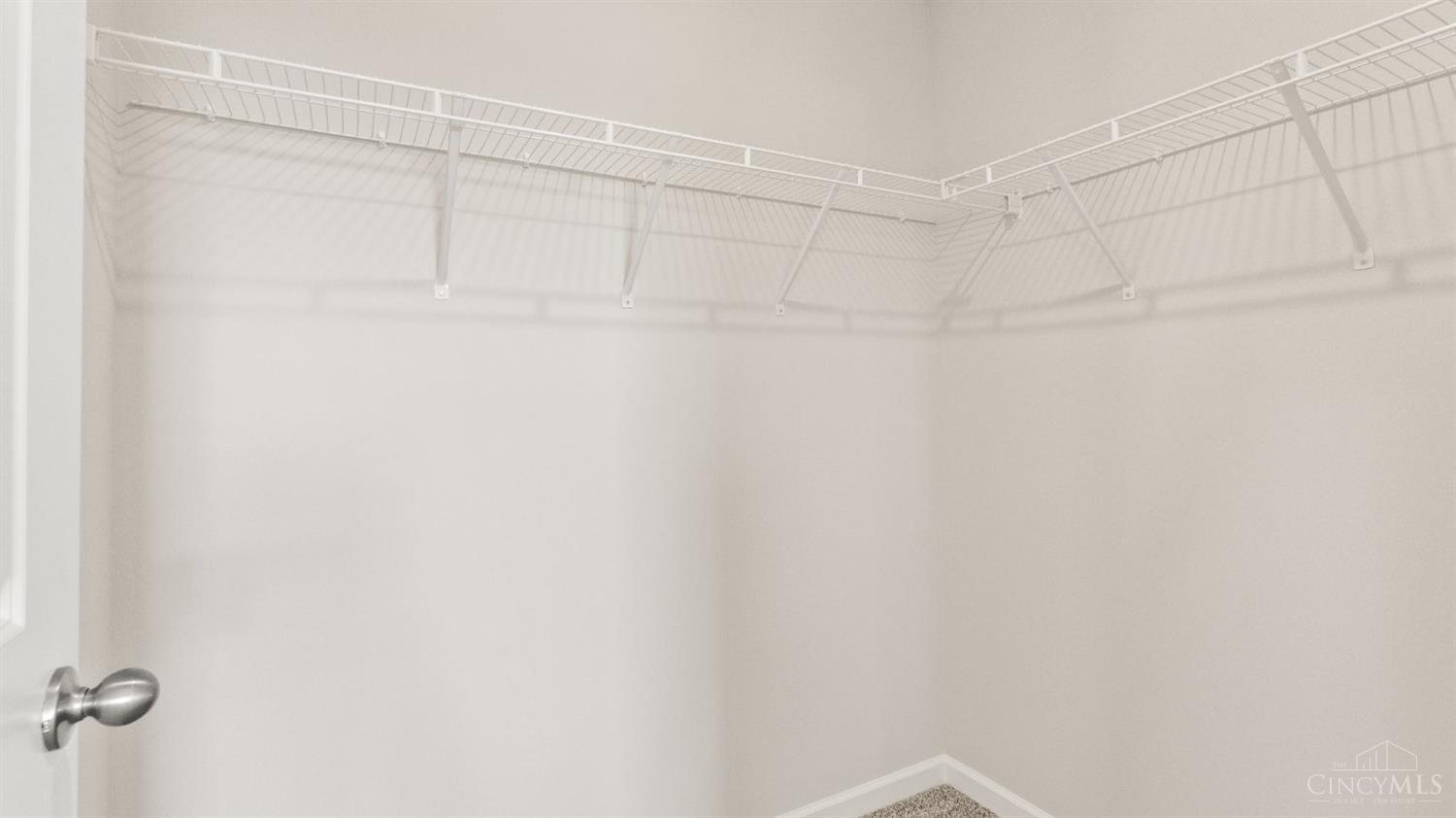 1888356 Property Photo 32