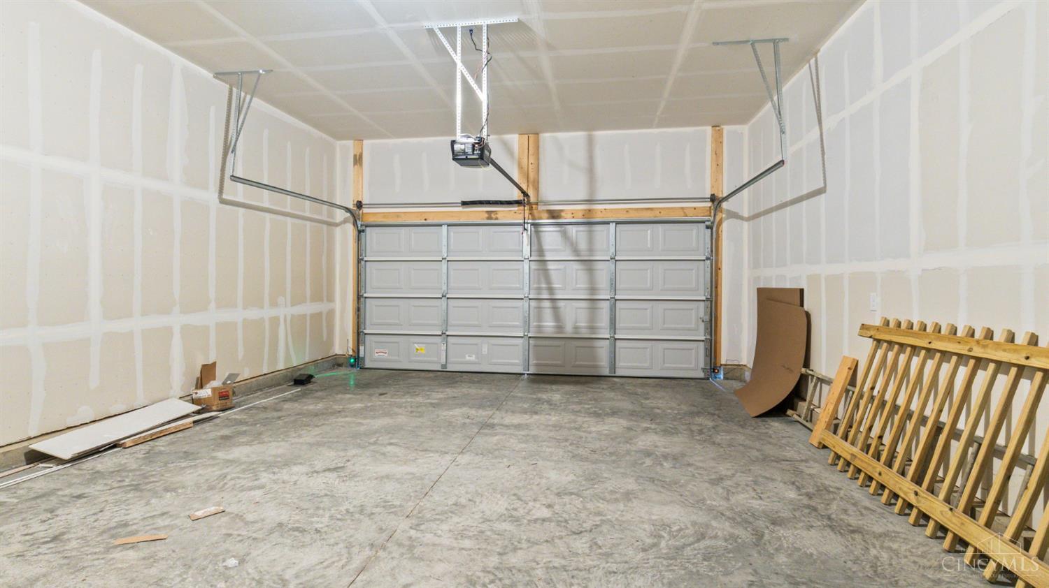 1888356 Property Photo 41