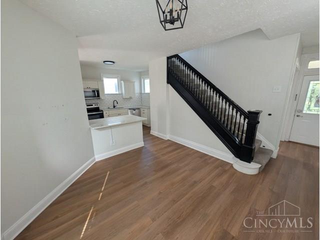 785 Delta Avenue Property Photo 3