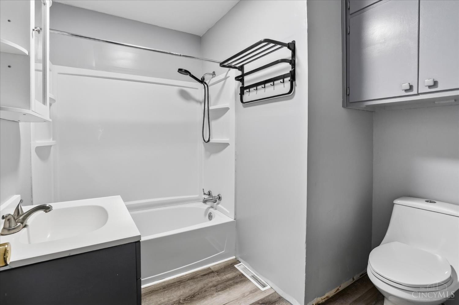 204 High Street Property Photo 16