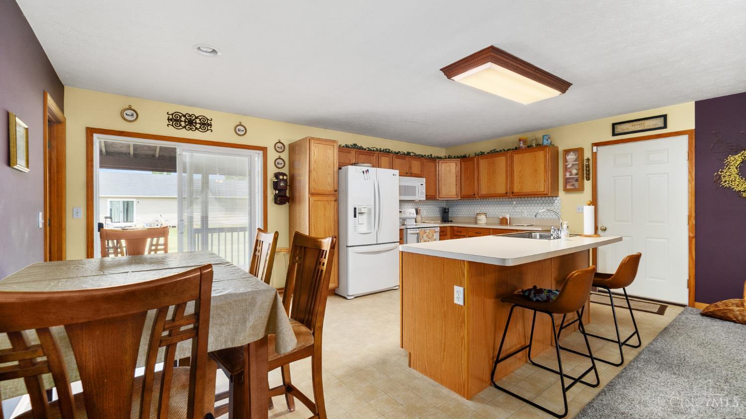 104 Maple Ridge Property Photo 8
