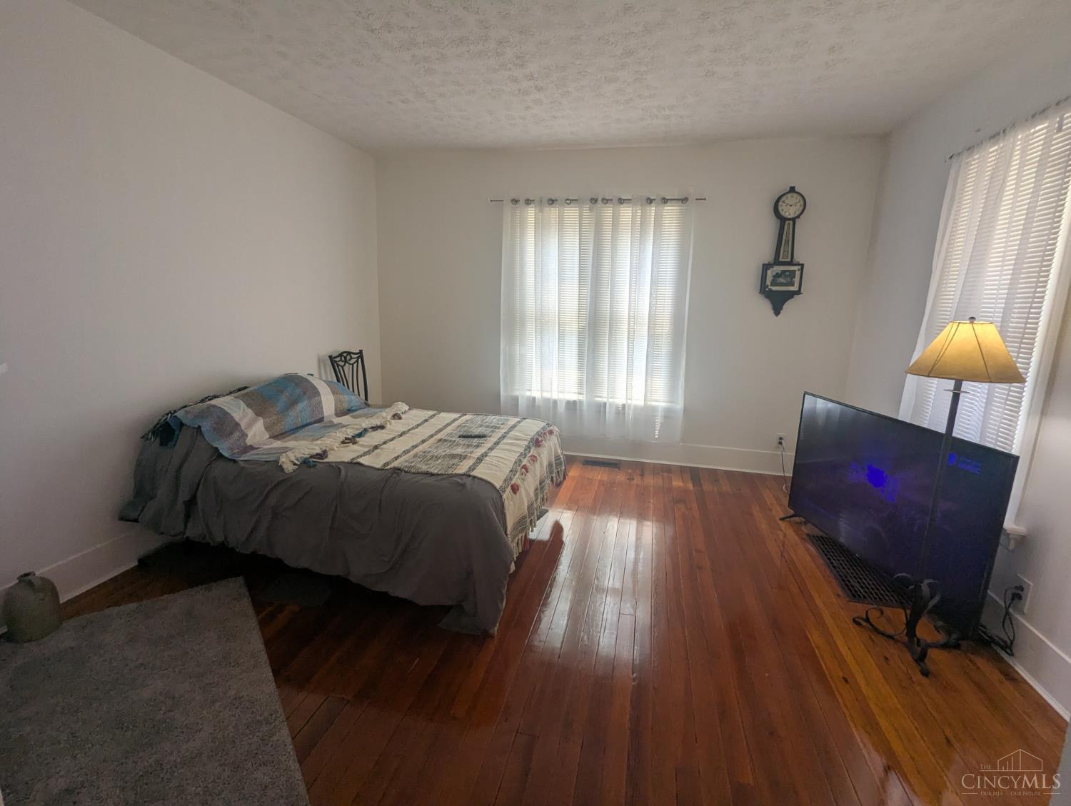 7160 River Road Property Photo 6