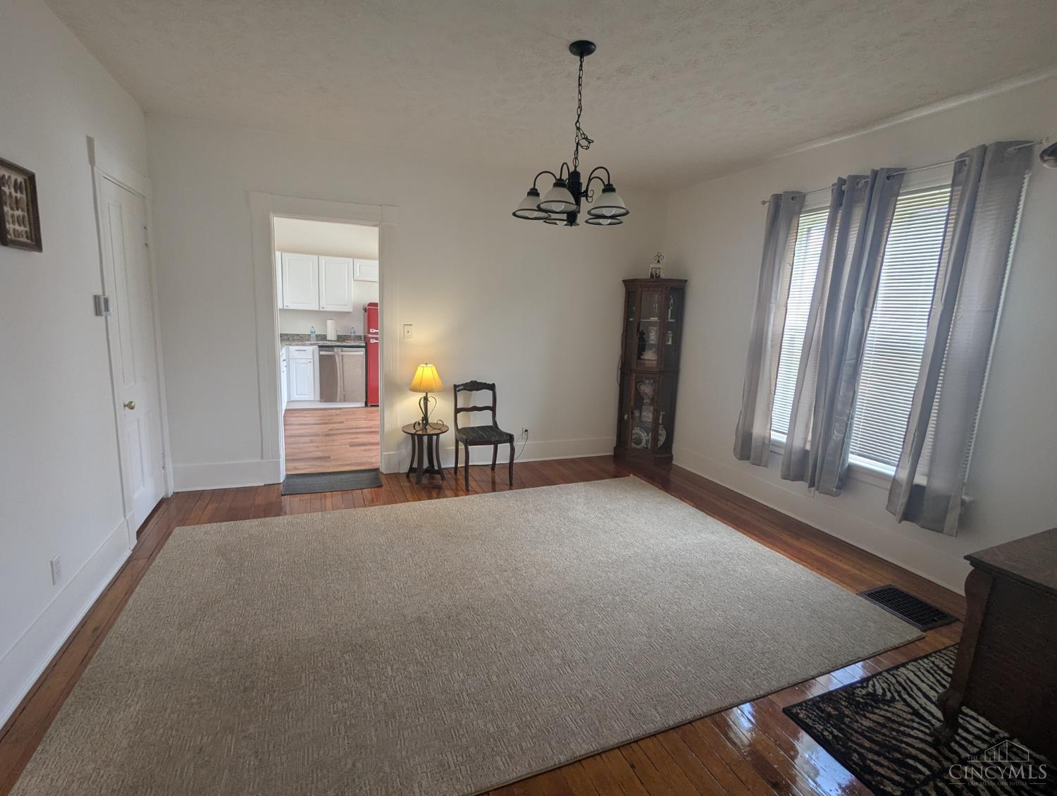7160 River Road Property Photo 7