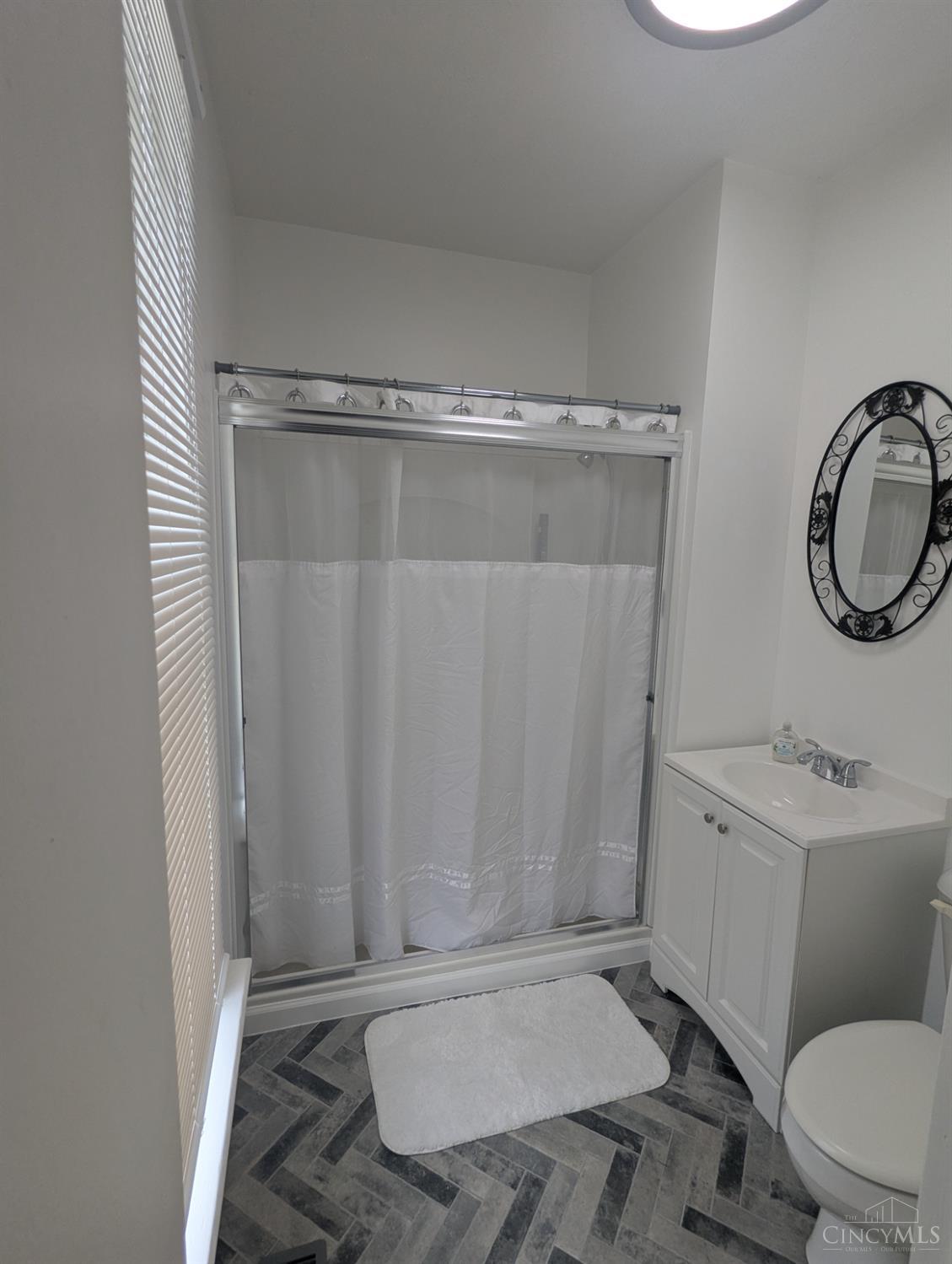 7160 River Road Property Photo 10
