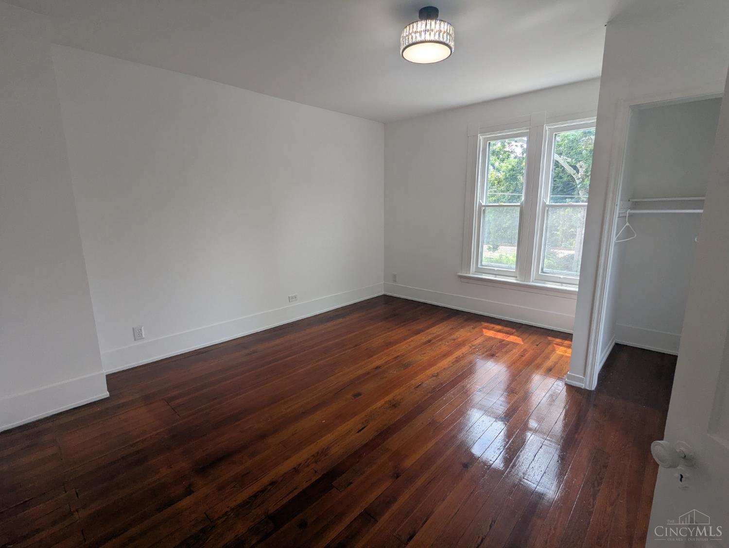 7160 River Road Property Photo 11