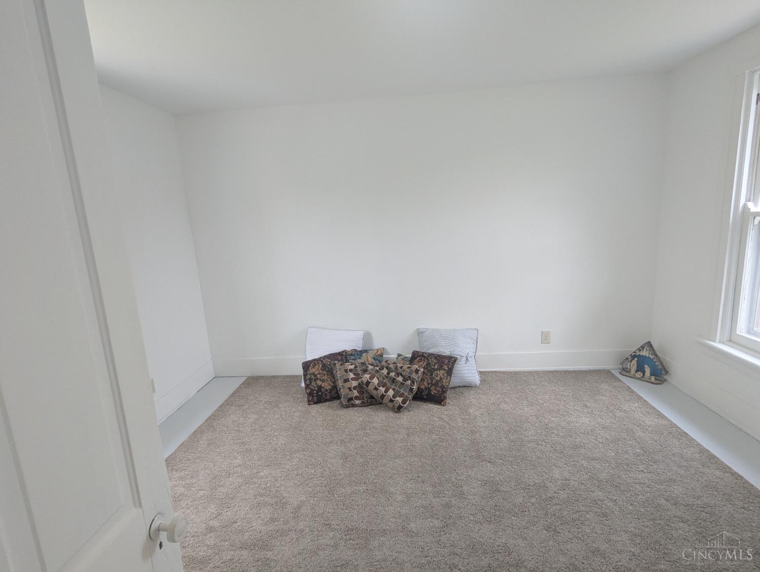 7160 River Road Property Photo 15