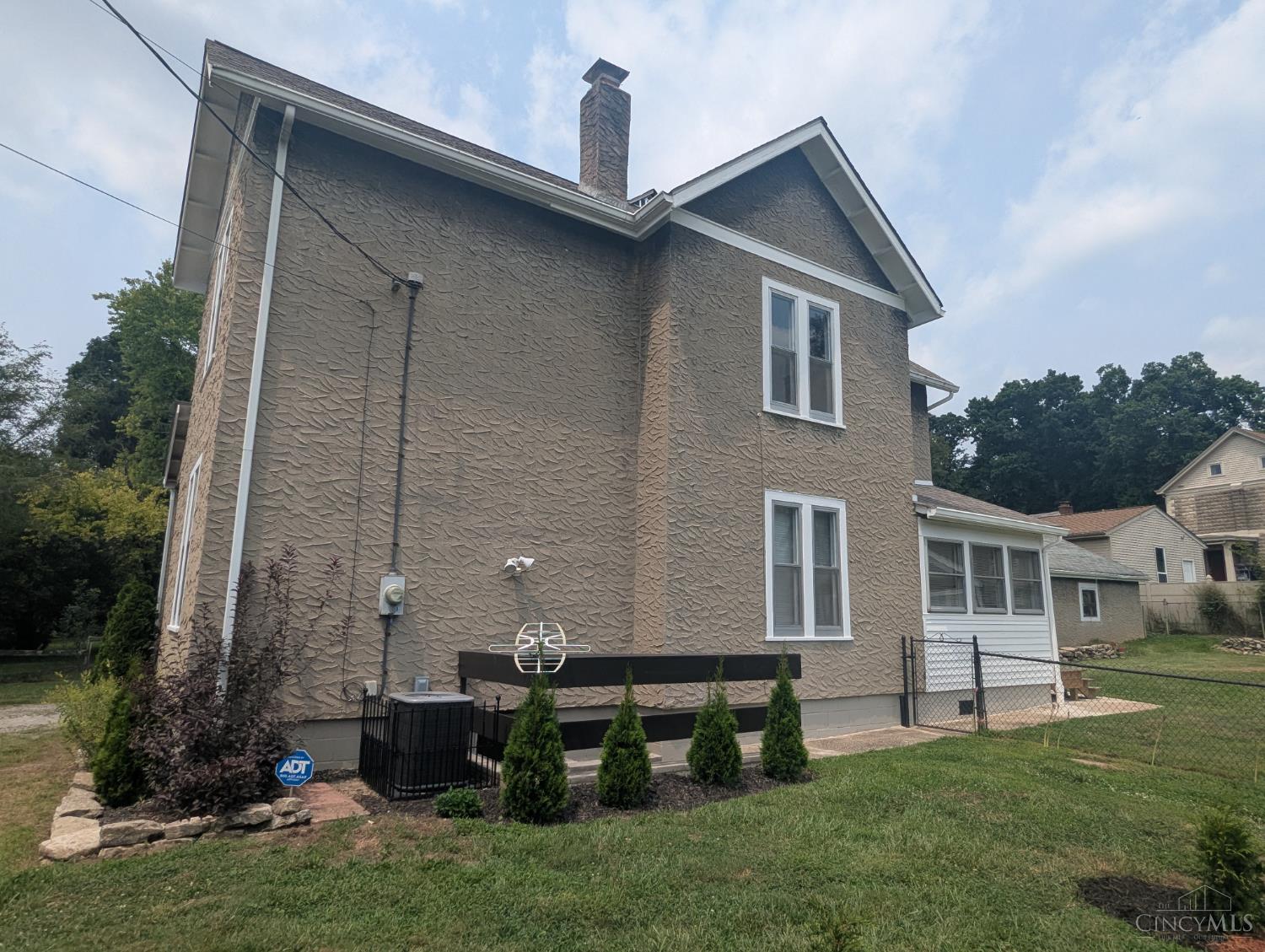 7160 River Road Property Photo 16