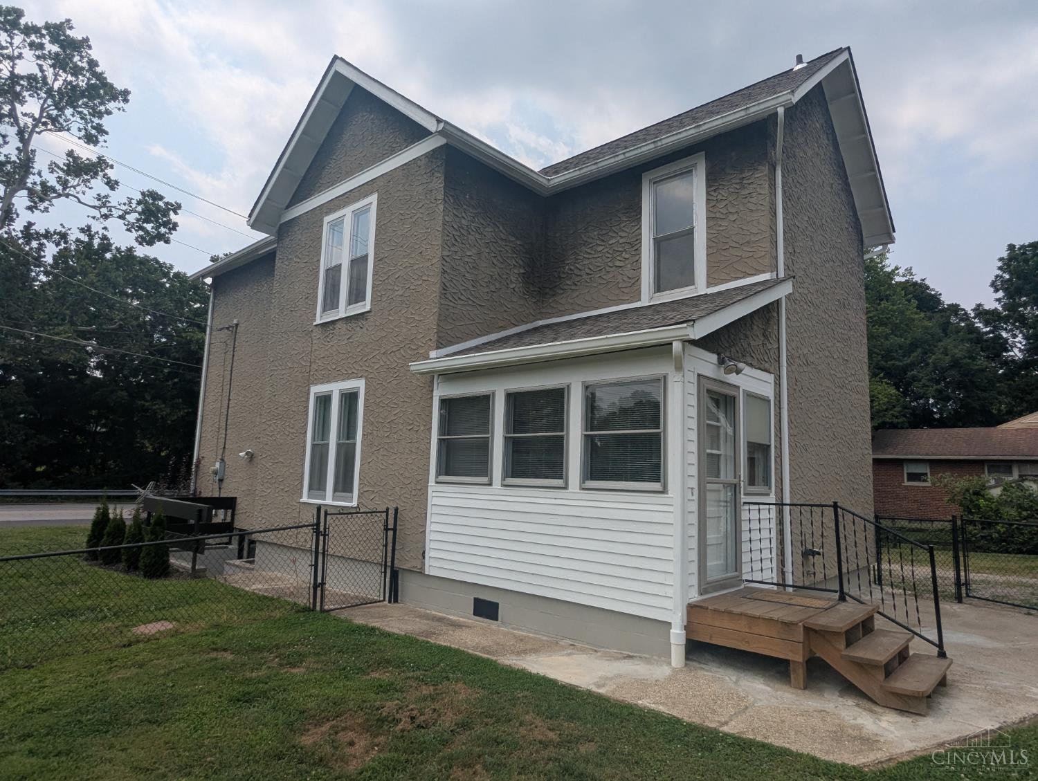 7160 River Road Property Photo 17