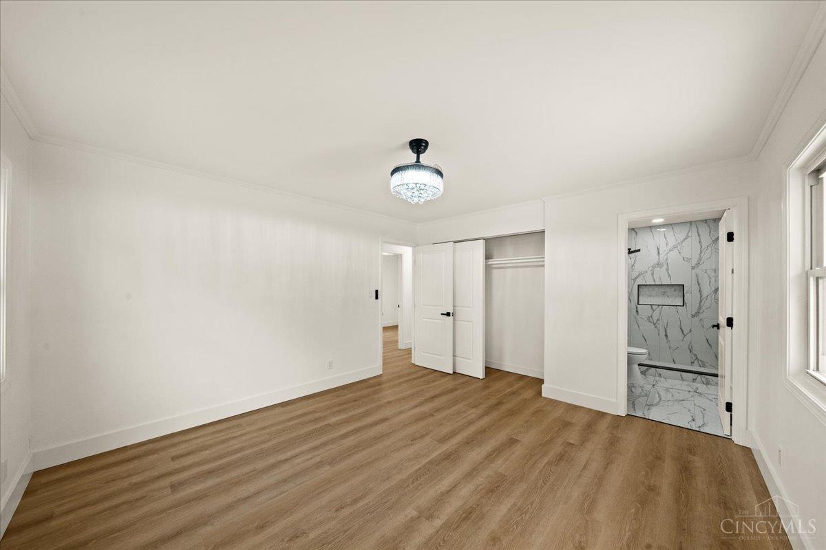 9197 Long Lane Property Photo 21