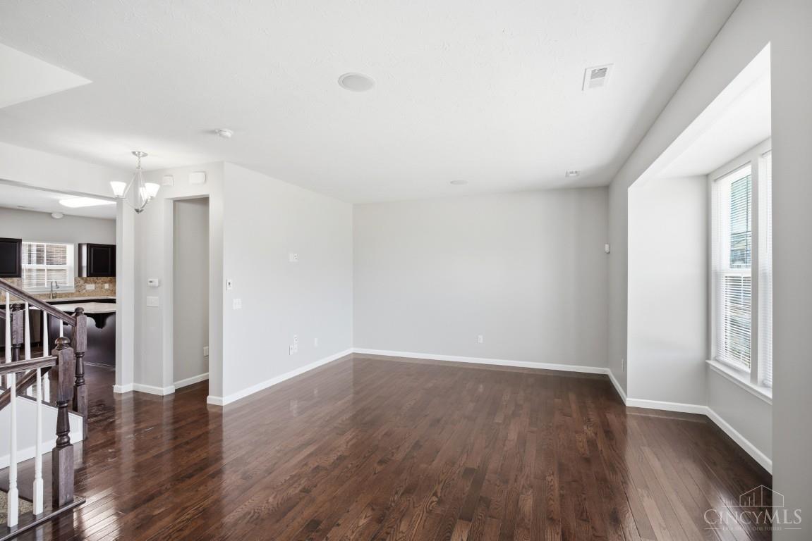 9550 Cobblestone Walk Property Photo 10