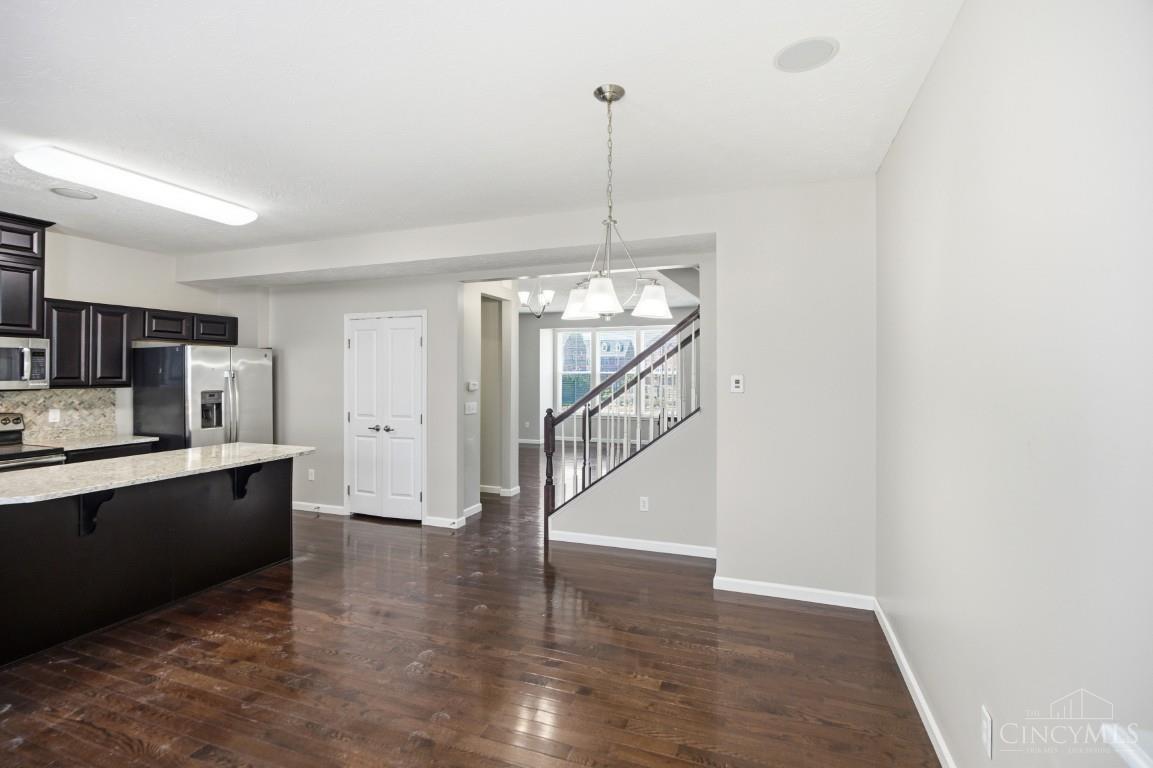 9550 Cobblestone Walk Property Photo 14