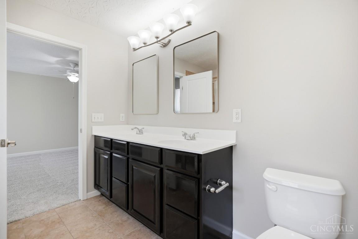 9550 Cobblestone Walk Property Photo 27