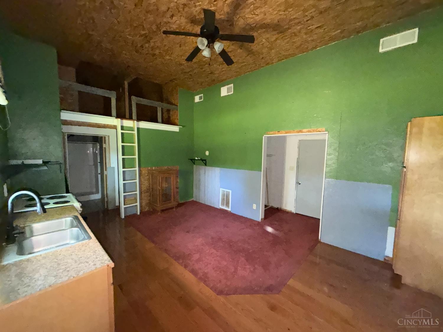 213 Mccann Road Property Photo 11