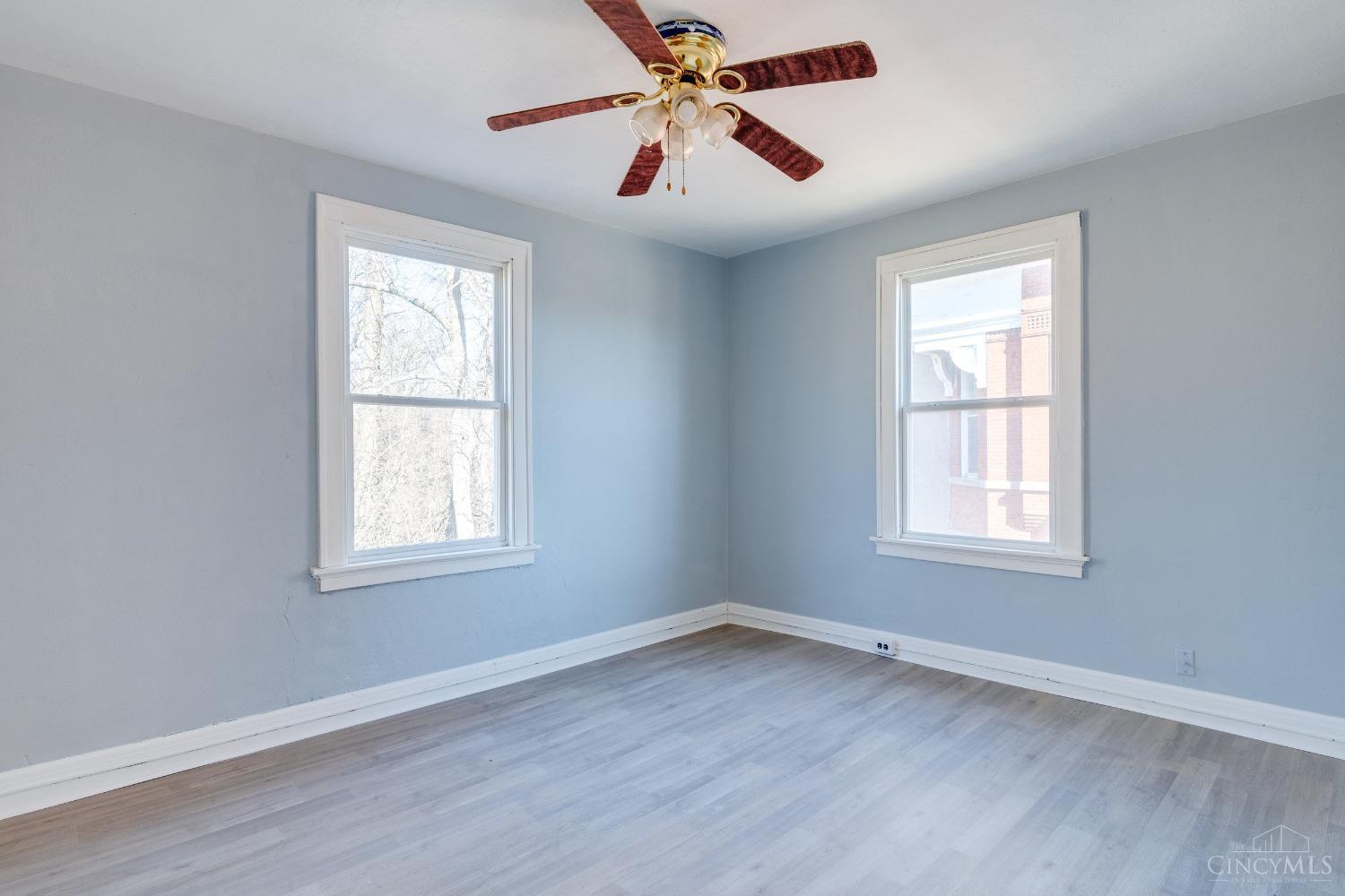 3025 Gilbert Avenue Property Photo 21
