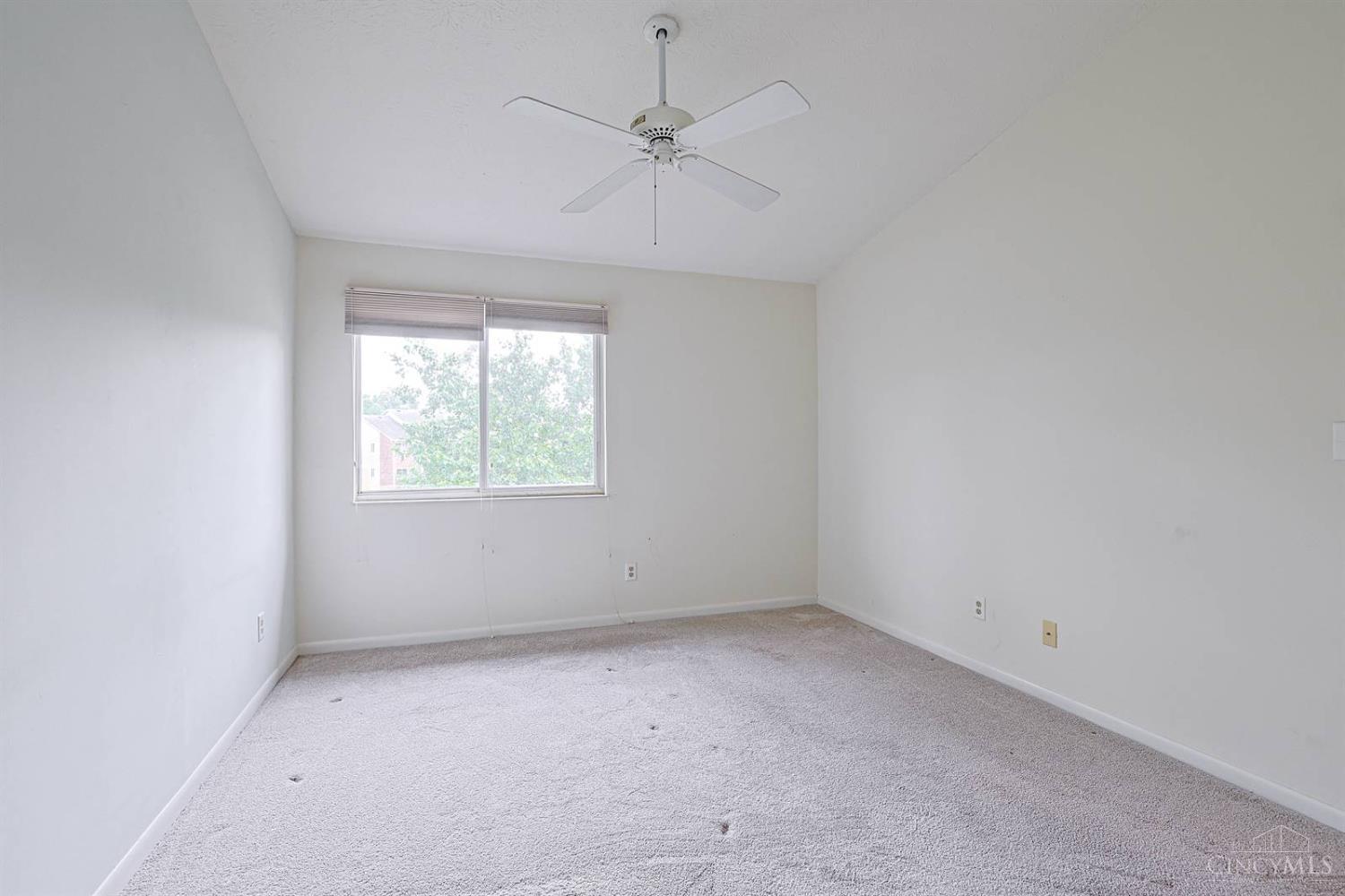 979 Cedar Ridge Drive Property Photo 17