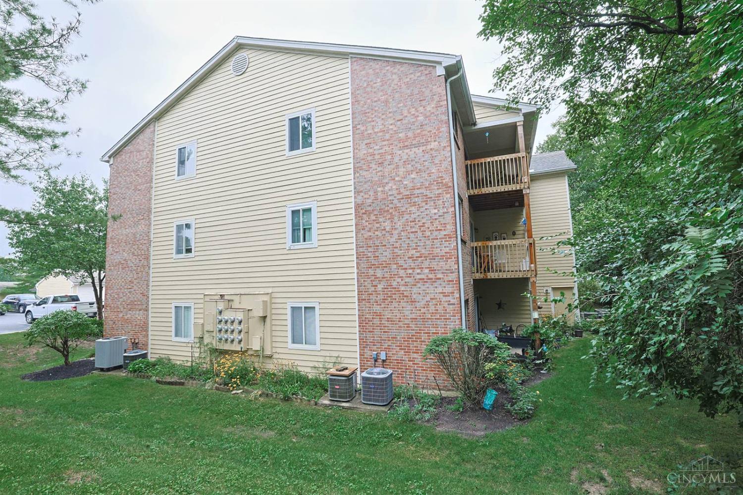 979 Cedar Ridge Drive Property Photo 30
