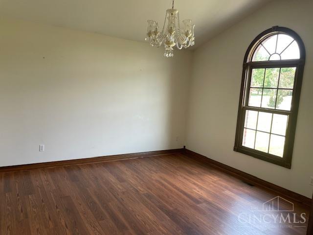 685 Harbor Drive Property Photo 9