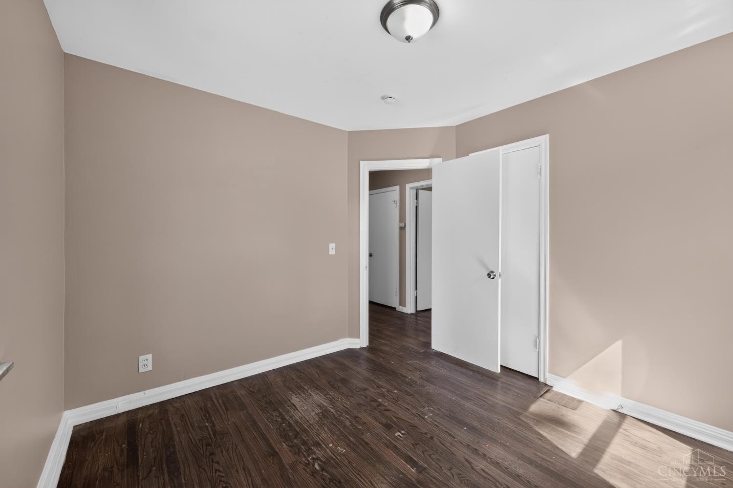 W 1263 Galbraith Road Property Photo 18
