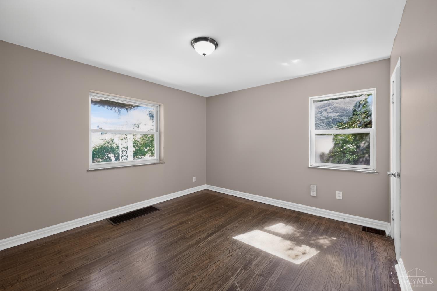 W 1263 Galbraith Road Property Photo 22