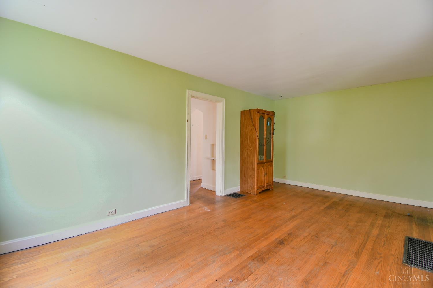84 Hereford Street Property Photo 14
