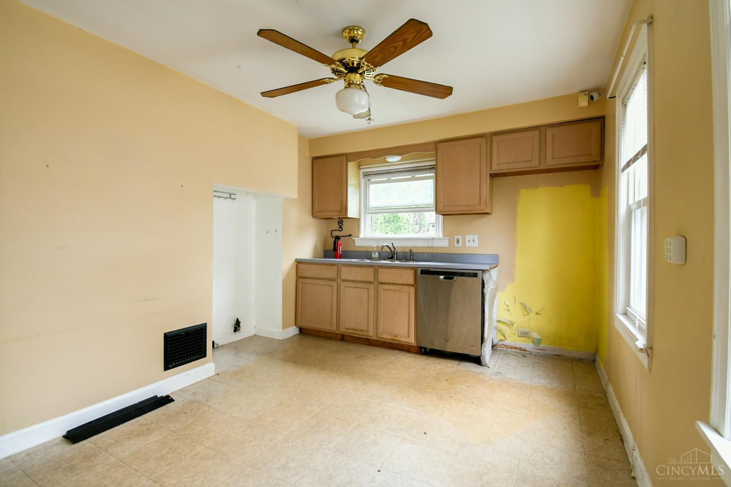84 Hereford Street Property Photo 25
