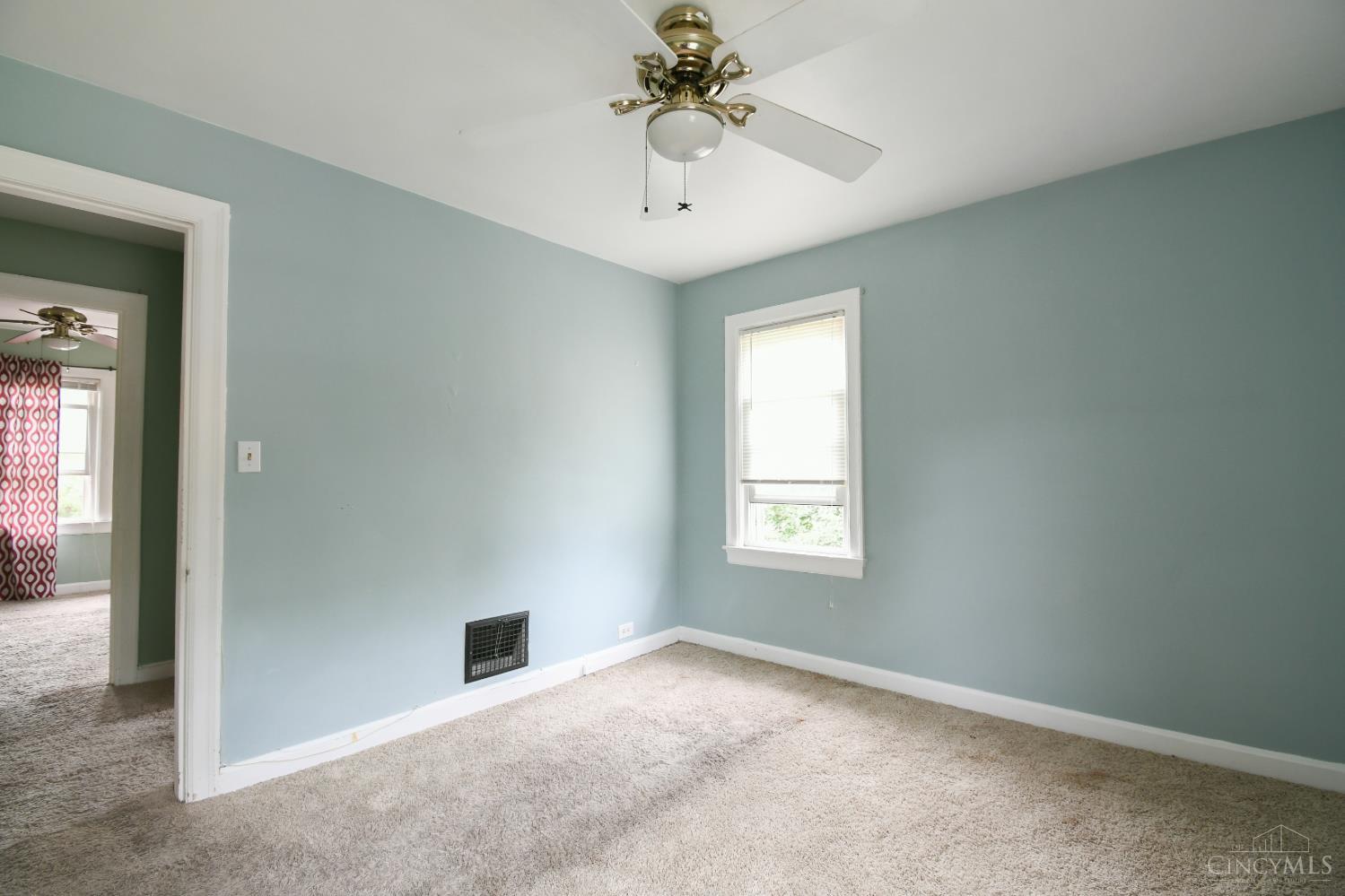 84 Hereford Street Property Photo 31