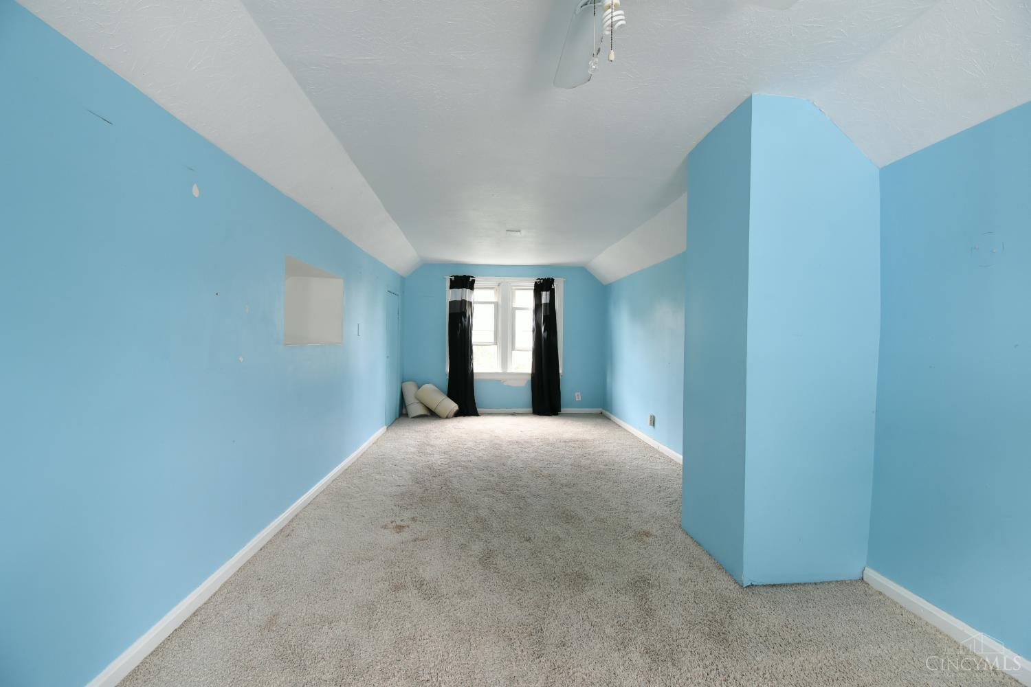 84 Hereford Street Property Photo 33