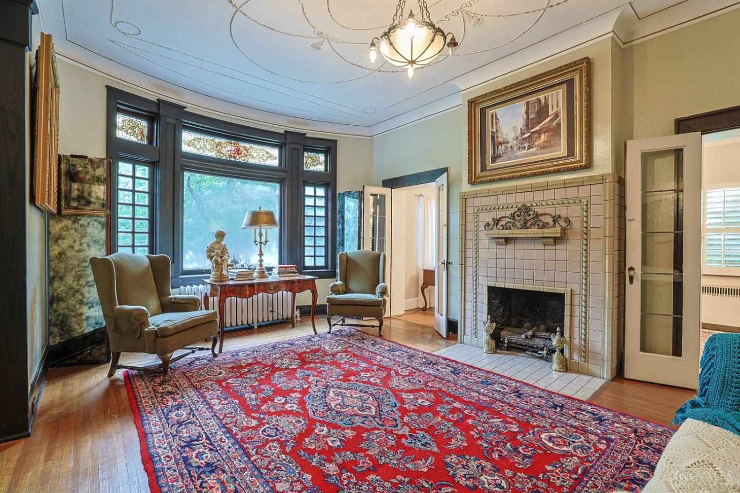 445 Ludlow Avenue Property Photo 8